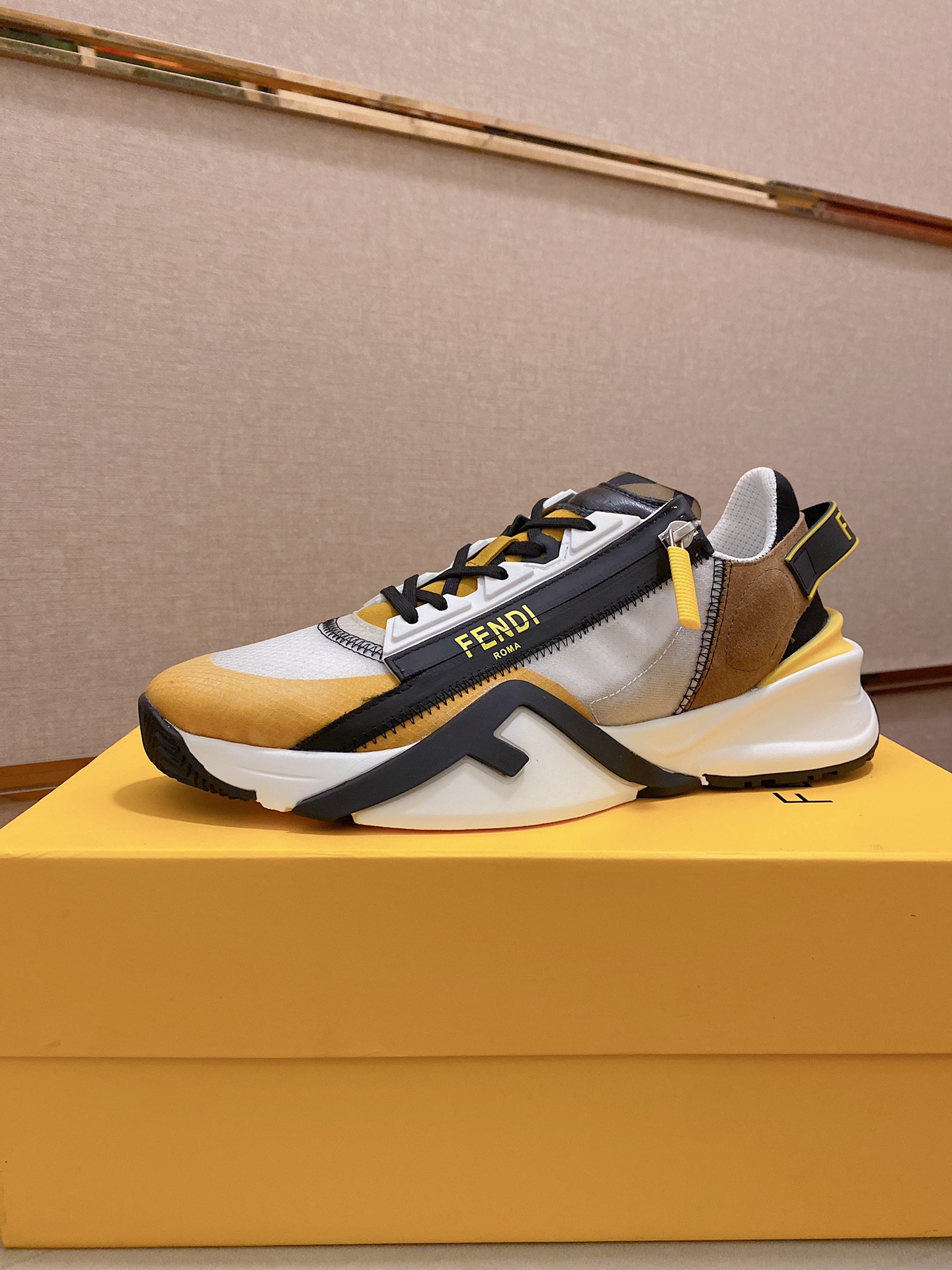 Fendi Flow Ff Sneakers 22 - vstockx