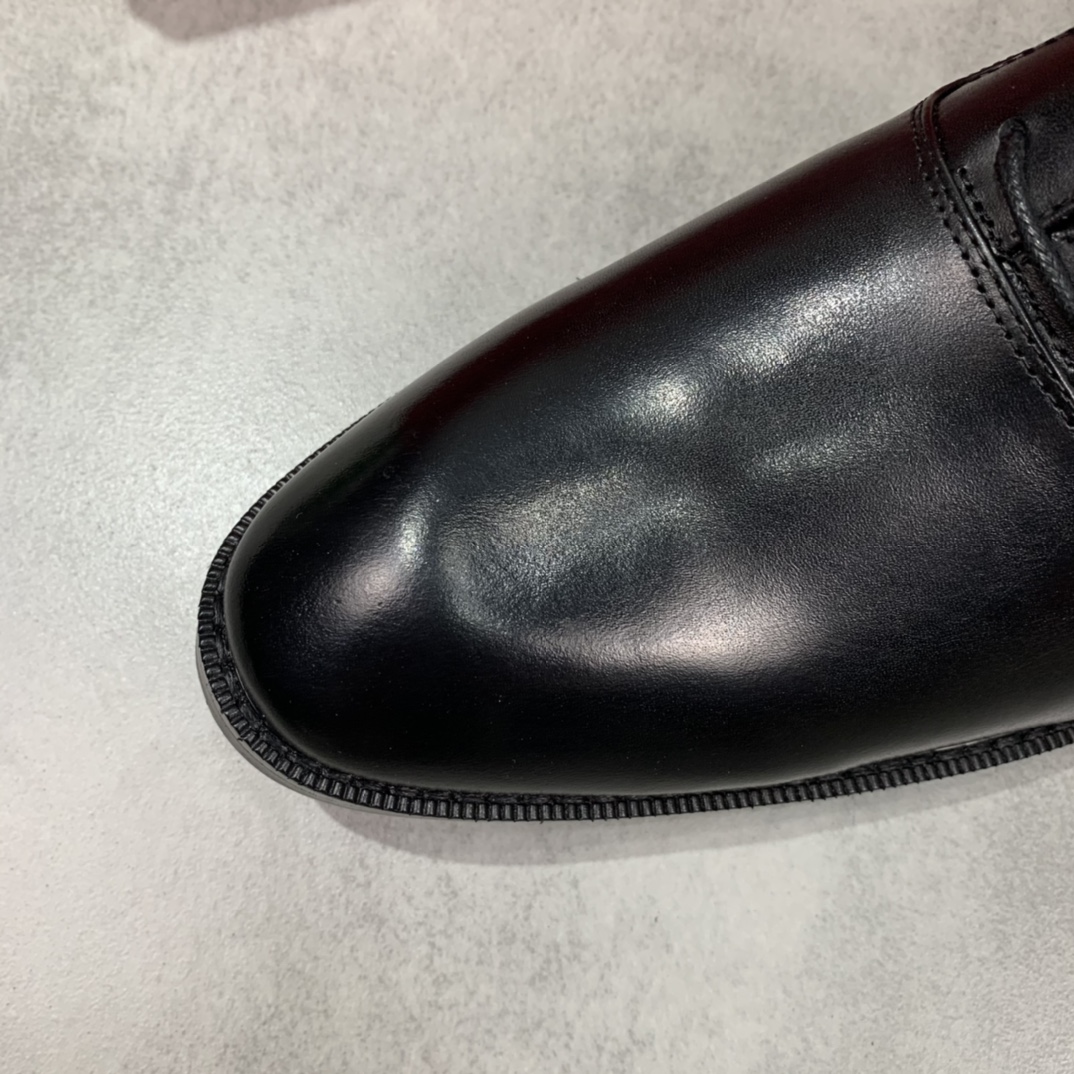 Salvatore Ferragamo Boots 20 - vstockx