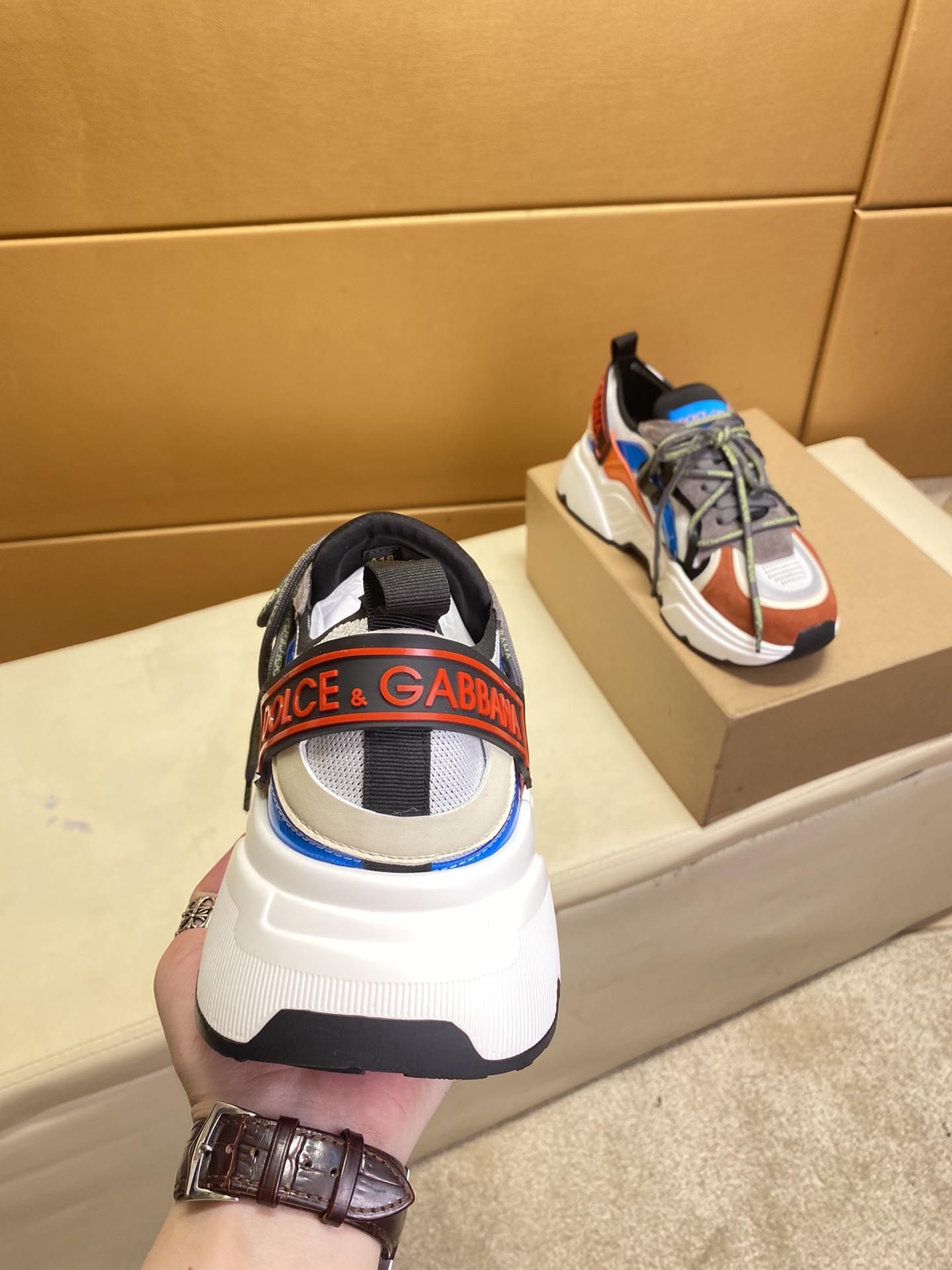 Dolce & Gabbana Low Tops Sneakers 85 - vstockx