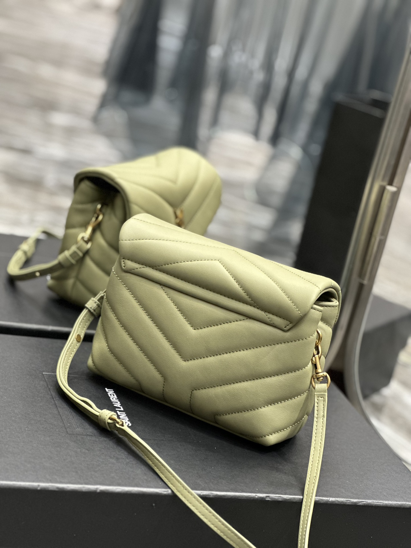Handbags SAINT LAURENT 467072 size 20  14  7 cm - vstockx