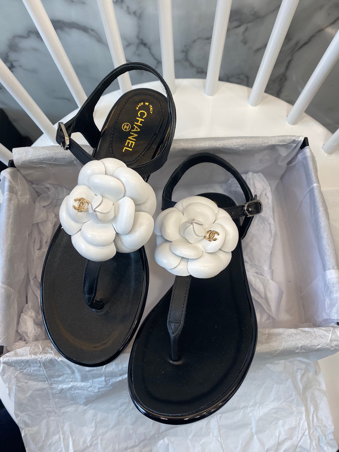 Chanel Slides 32 - vstockx