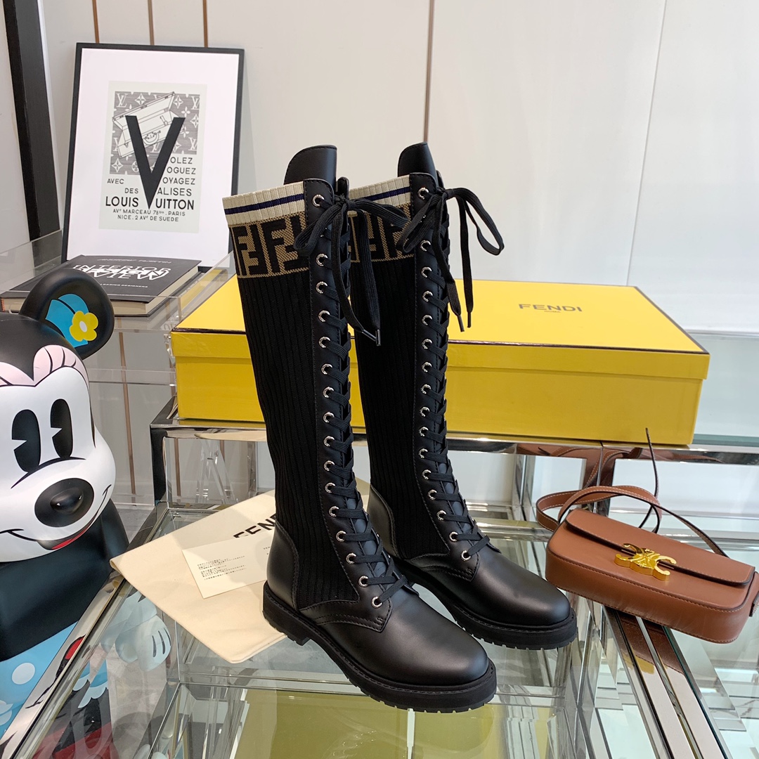 Fendi Boots 10 - vstockx