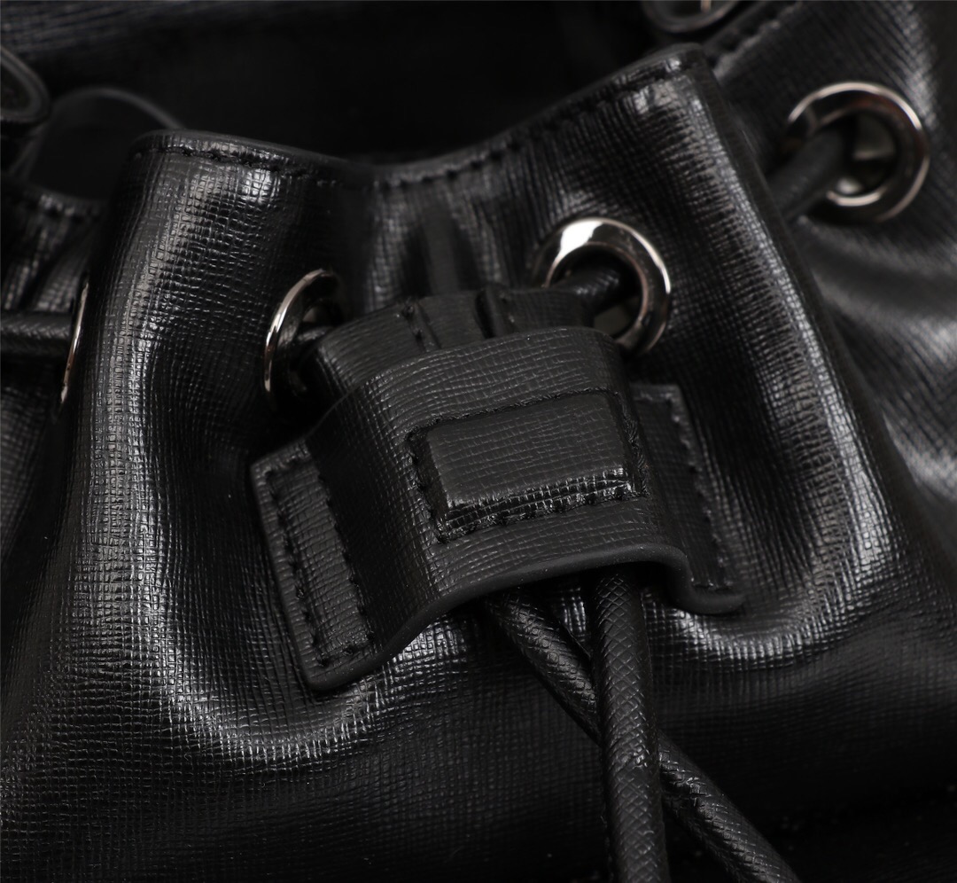 handbags OFF-White 501  5332870  size:19*24*13cm - vstockx