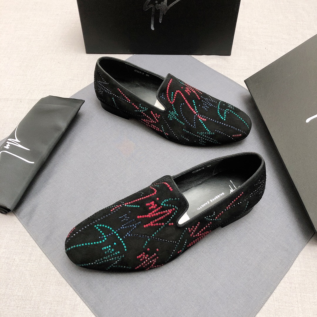 Giuseppe Zanotti Slip-on 4 - vstockx