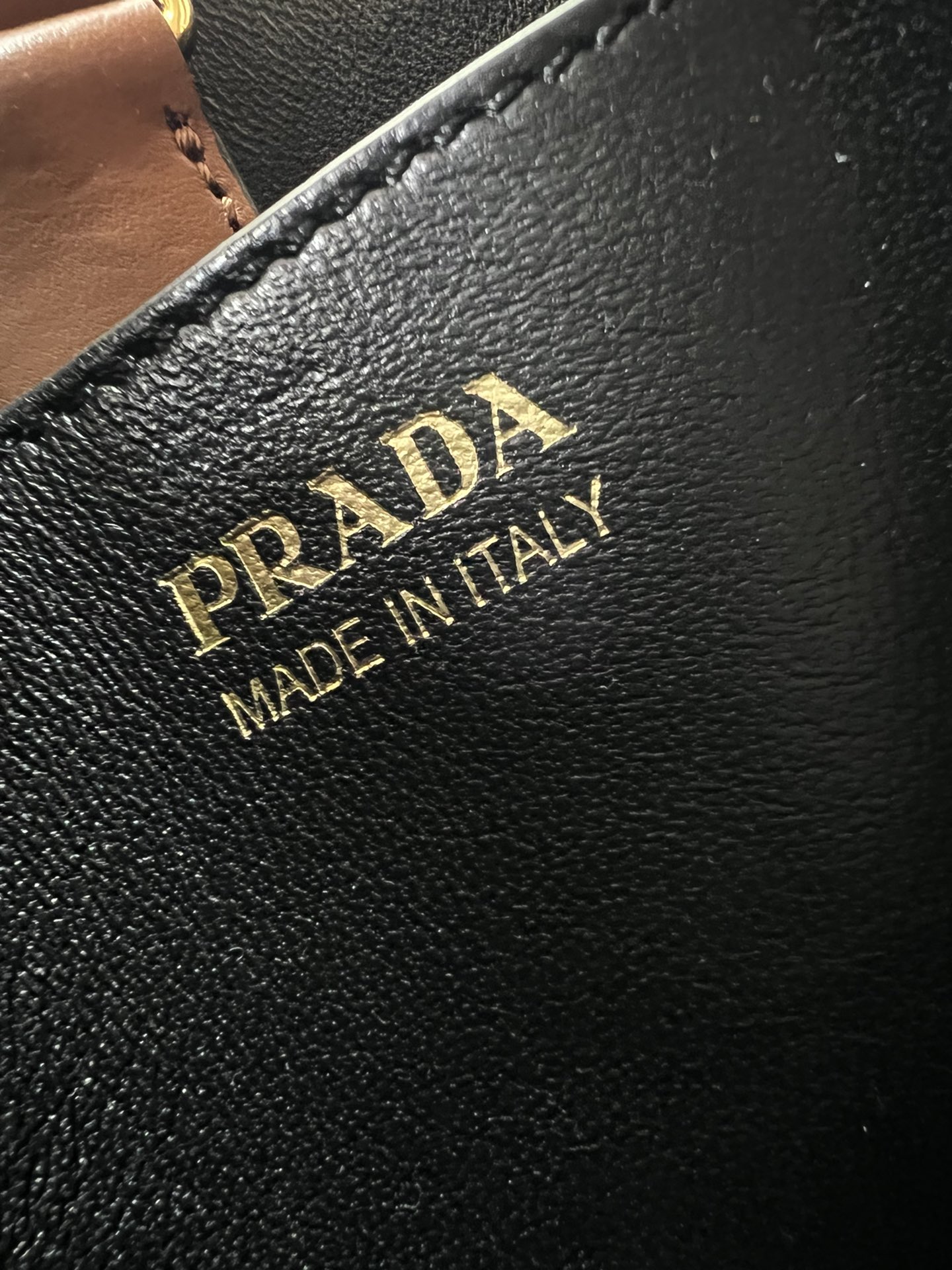 handbags prada 1BA373 15*16*9.5 - vstockx
