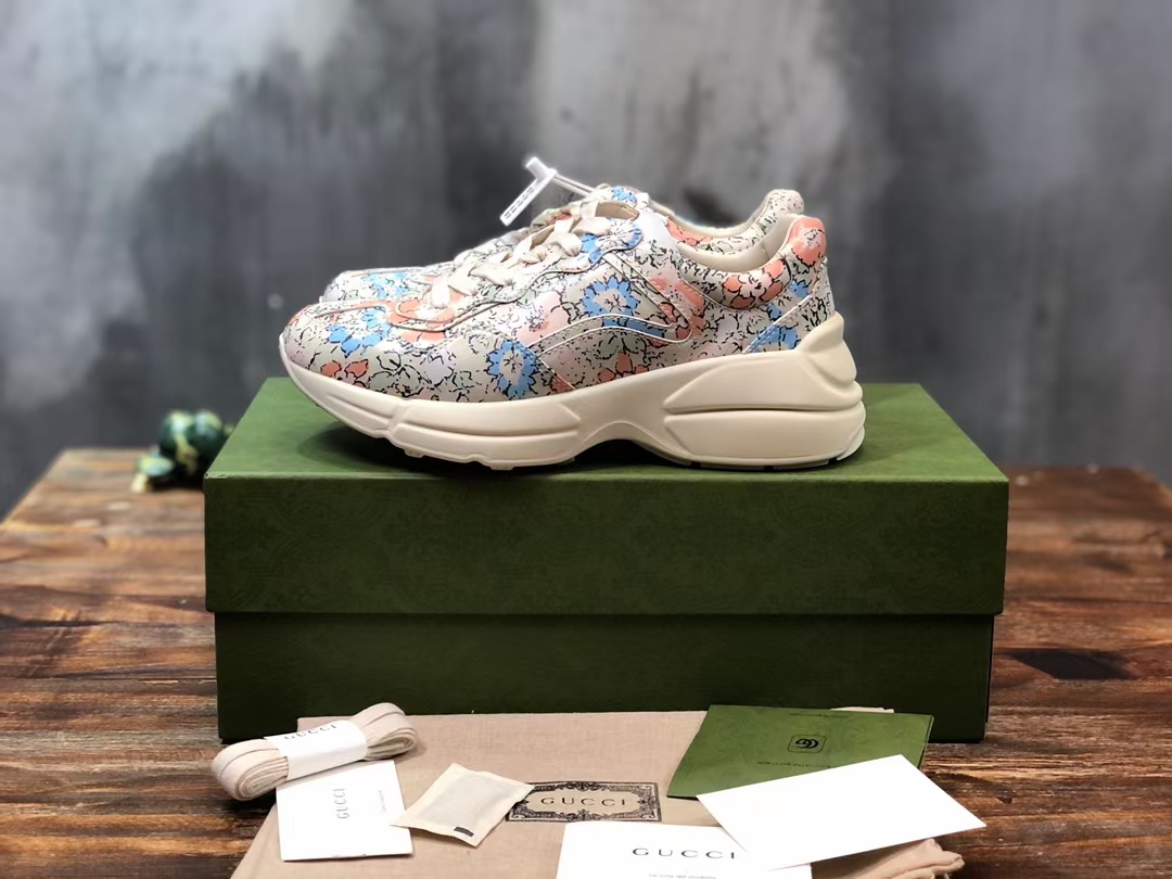 Gucci Rhyton sneaker 29 - vstockx