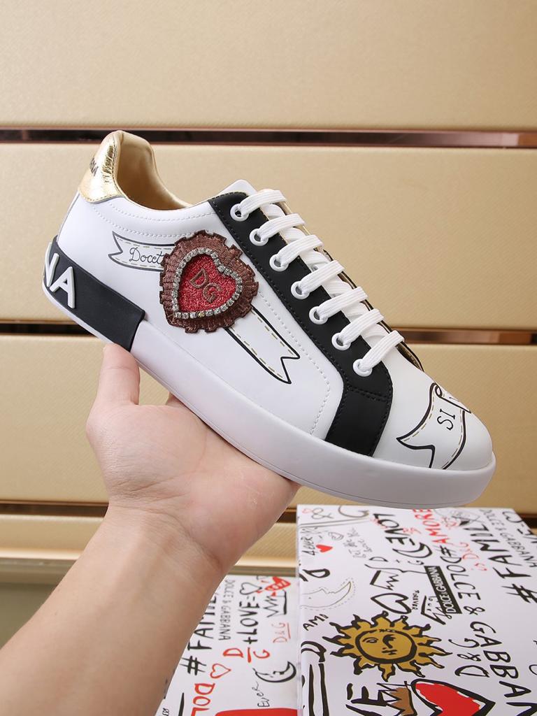 Dolce & Gabbana Low Tops Sneakers 142 - vstockx