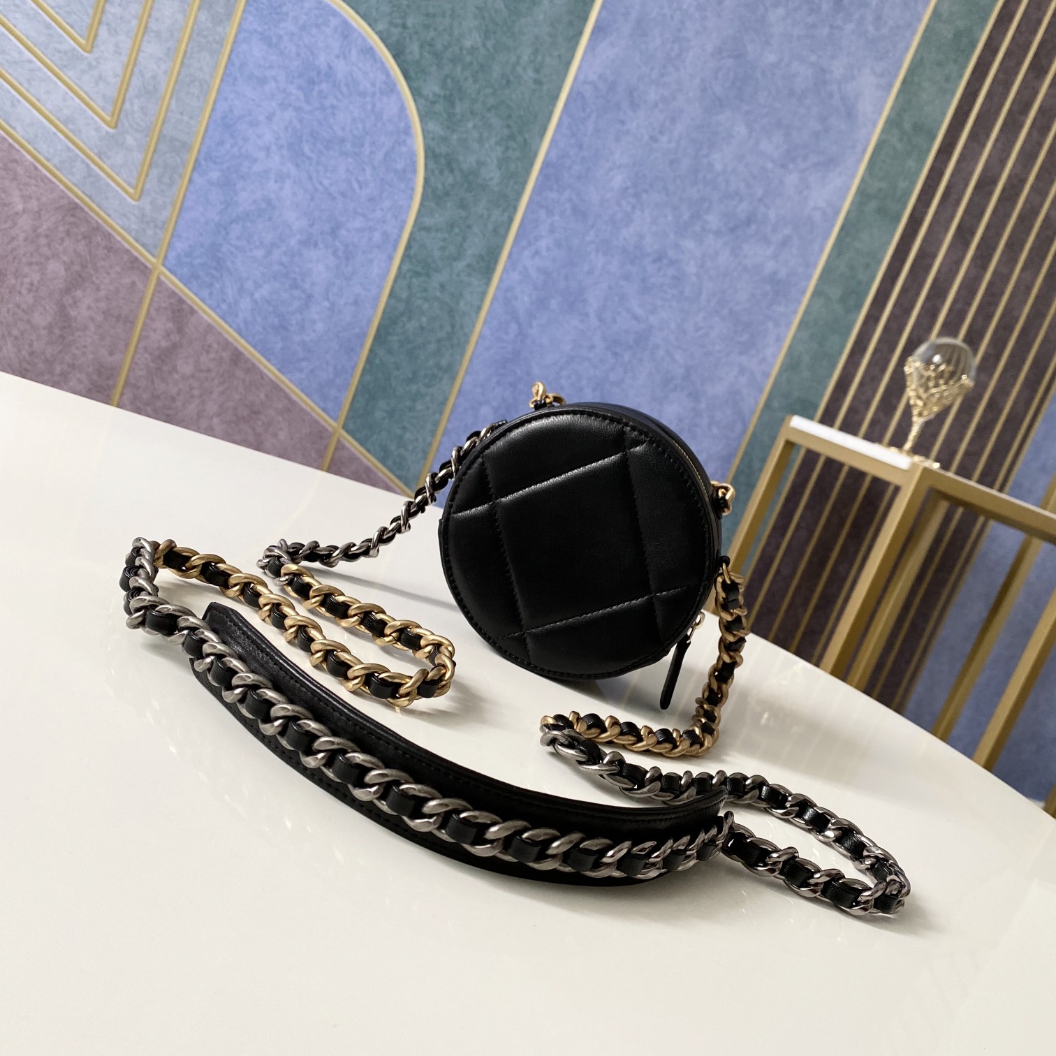 Handbag chanel 0945 size 12 cm - vstockx