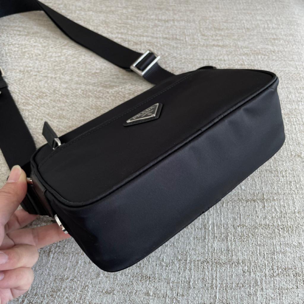 Handbag Prada 2VD048 size 23*15*7cm - vstockx