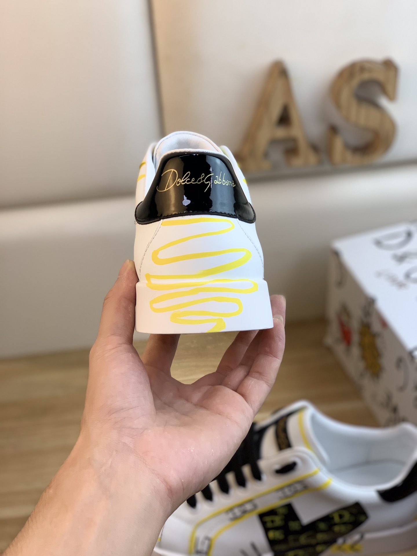 Dolce & Gabbana Low Tops Sneakers 83 - vstockx