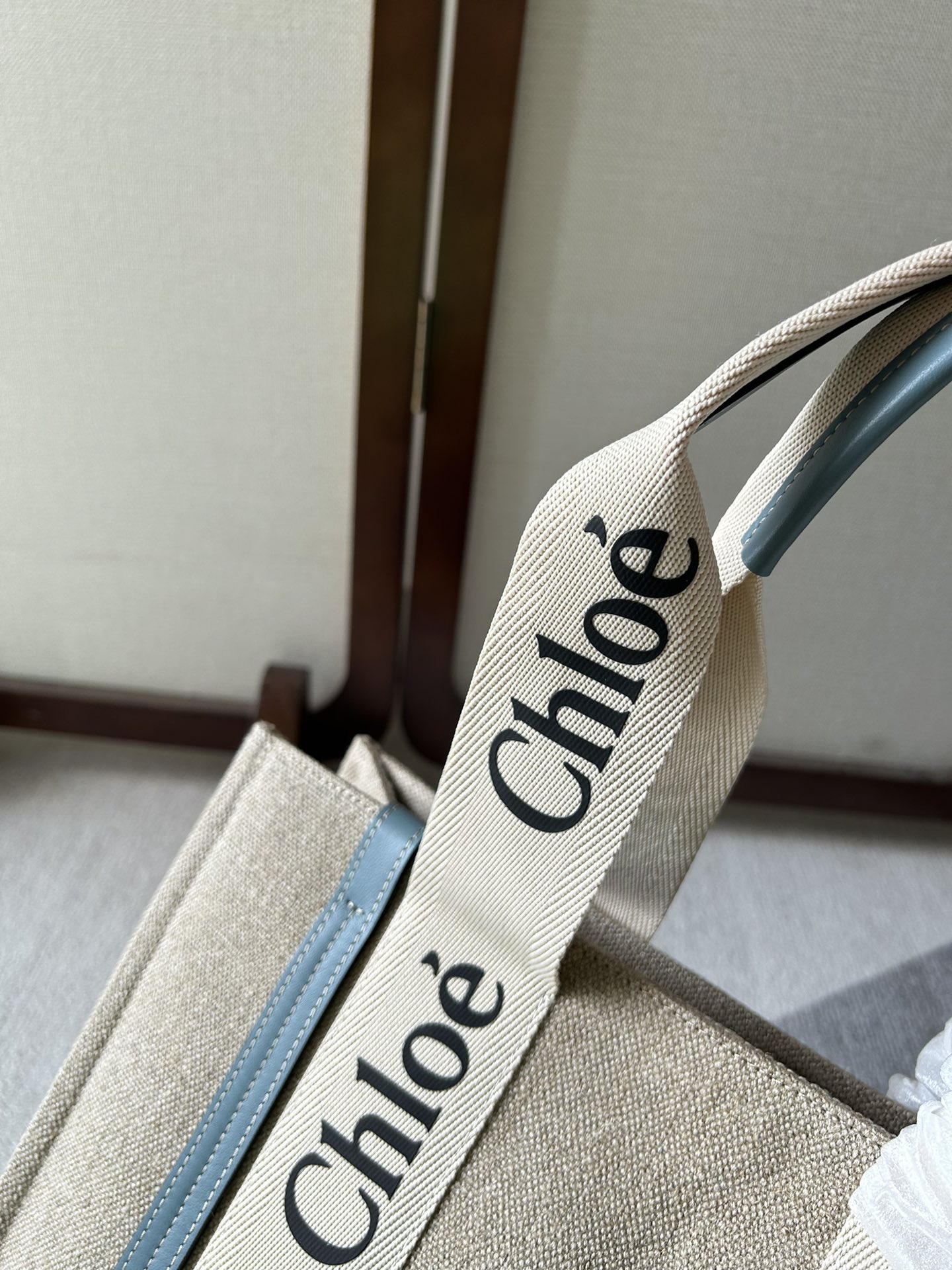 Handbags Chloe Woody 6063 size:37*26*12 cm - vstockx