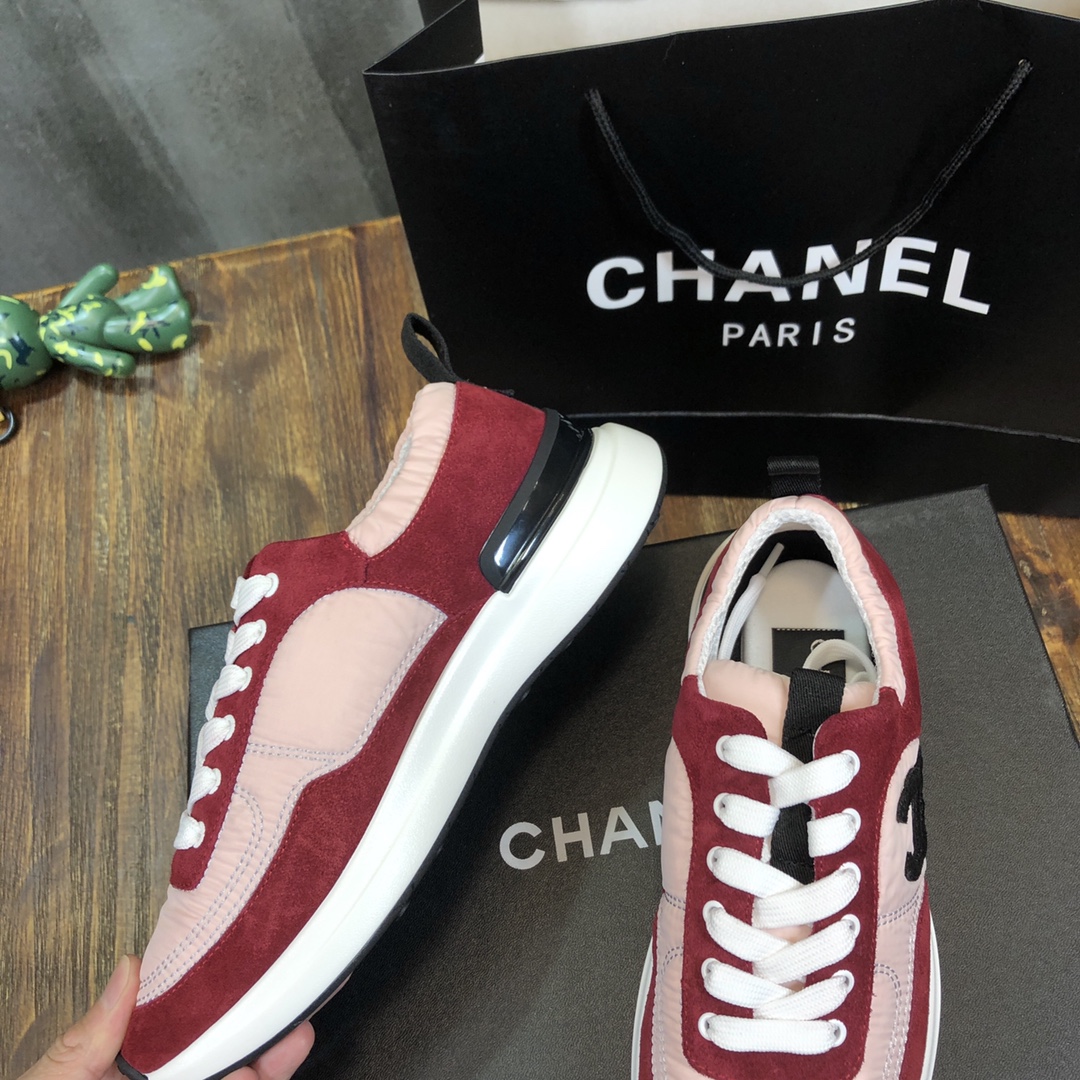 Chanel Fabric & Suede Calfskin Low Top Sneaker 35 - vstockx