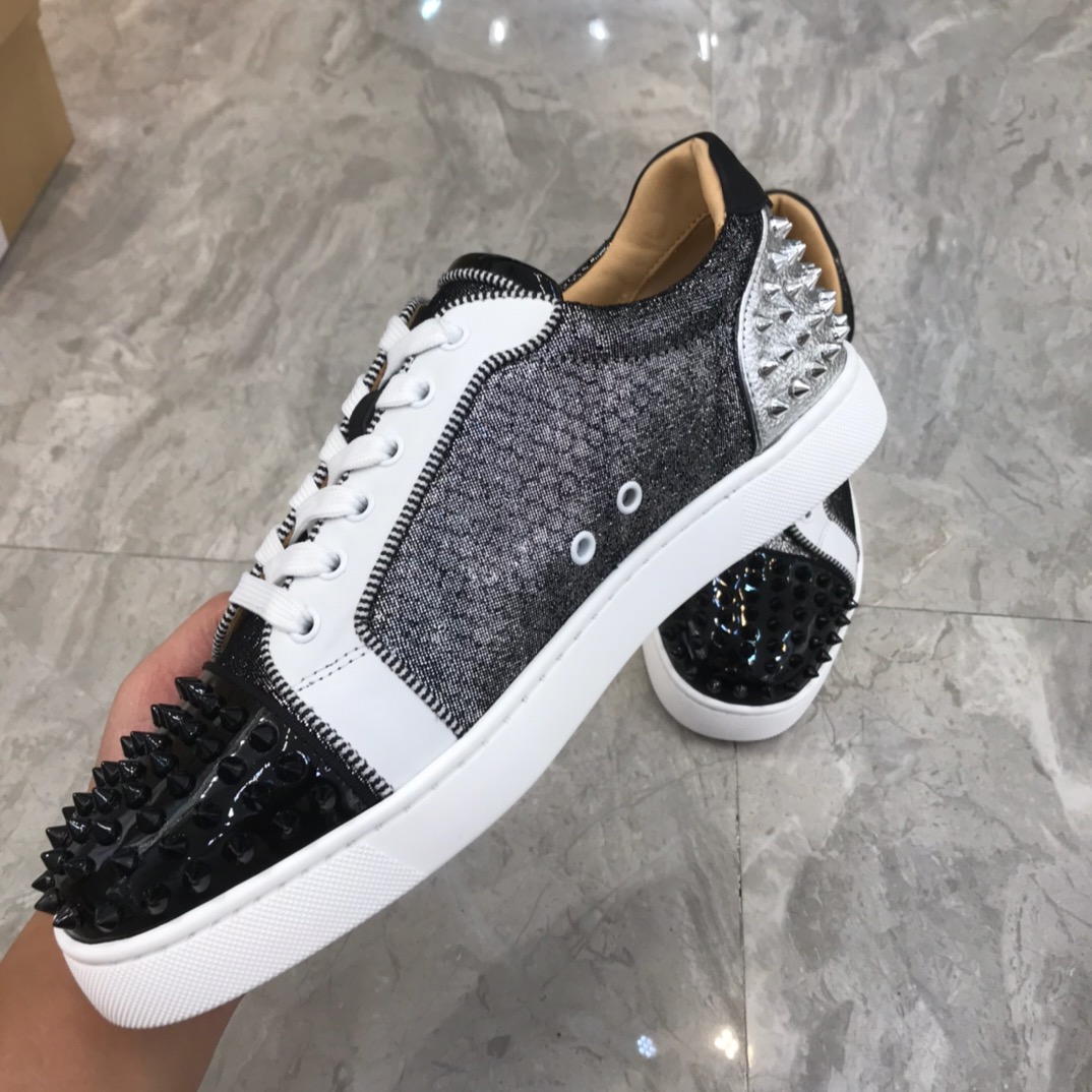 Christian Louboutin Louis Junior Spikes Orlato Flat Sneakers 50 - vstockx