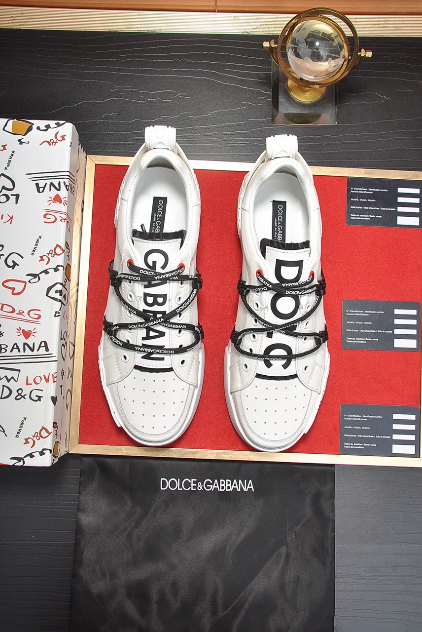Dolce & Gabbana Low Tops Sneakers 68 - vstockx