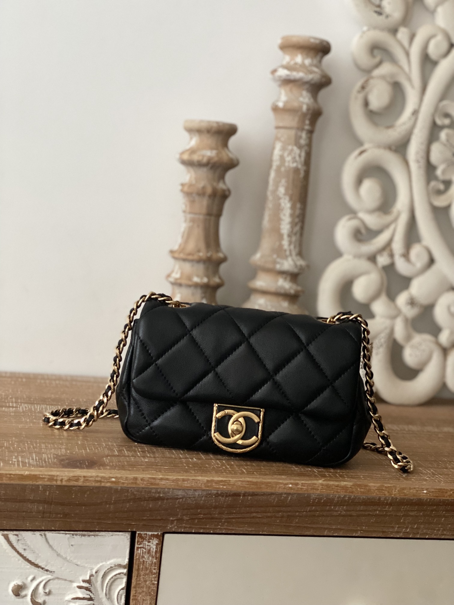 Handbag Chanel 3473 size 13*18*6 cm - vstockx