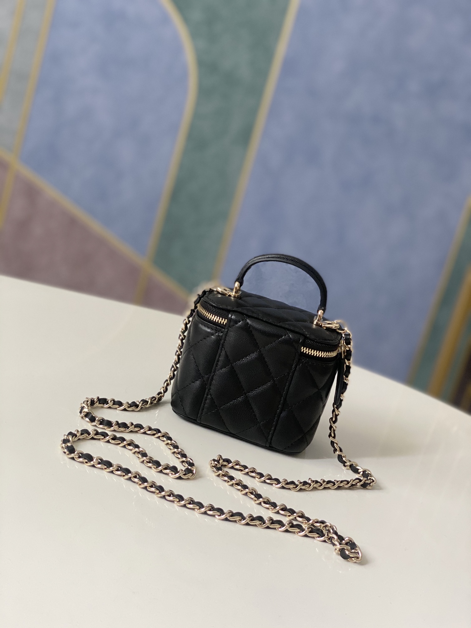 Handbag Chanel 81189 size 10 7 9 cm - vstockx