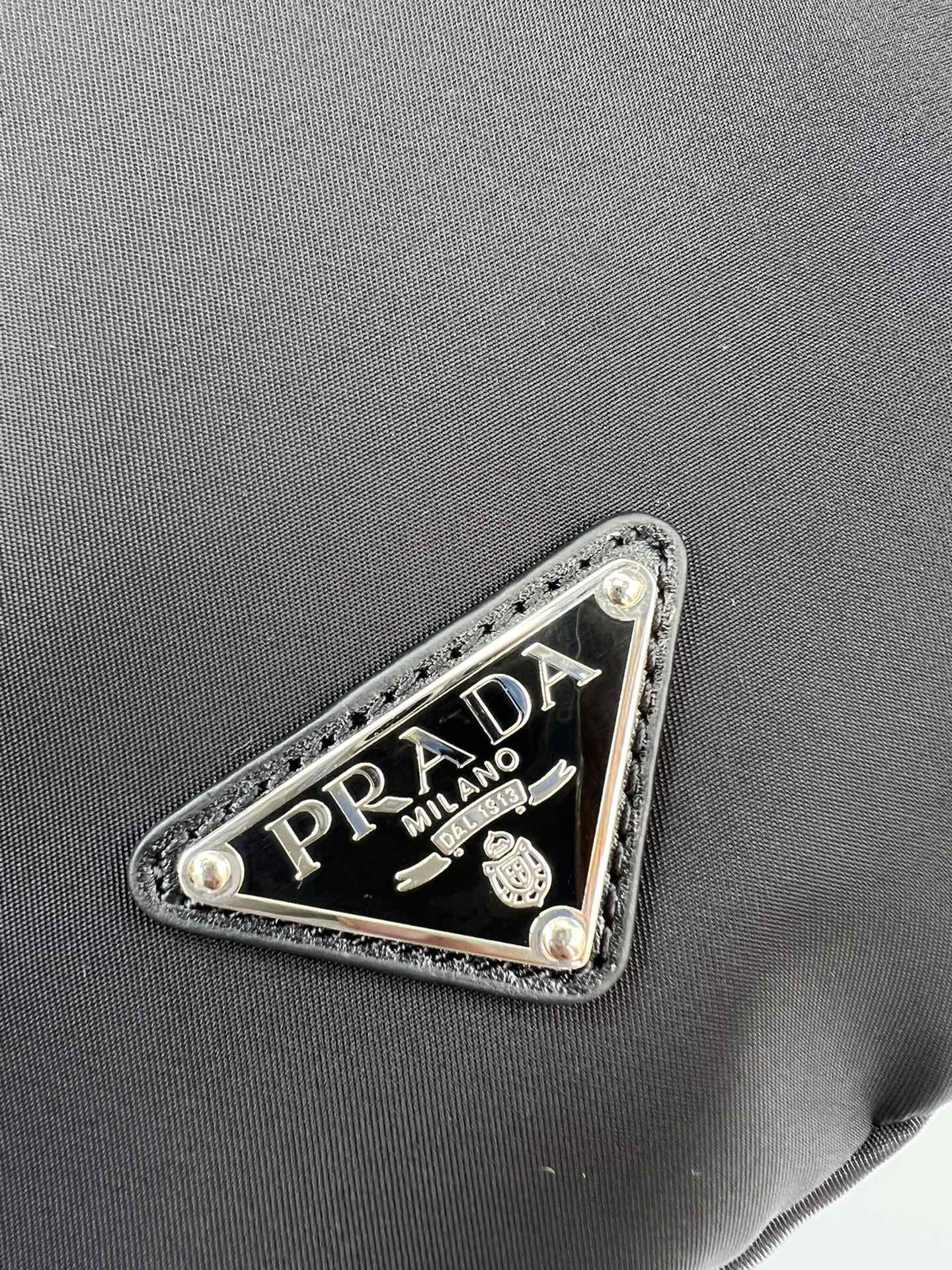 handbags prada 2VZ092 37.5*26.5 - vstockx