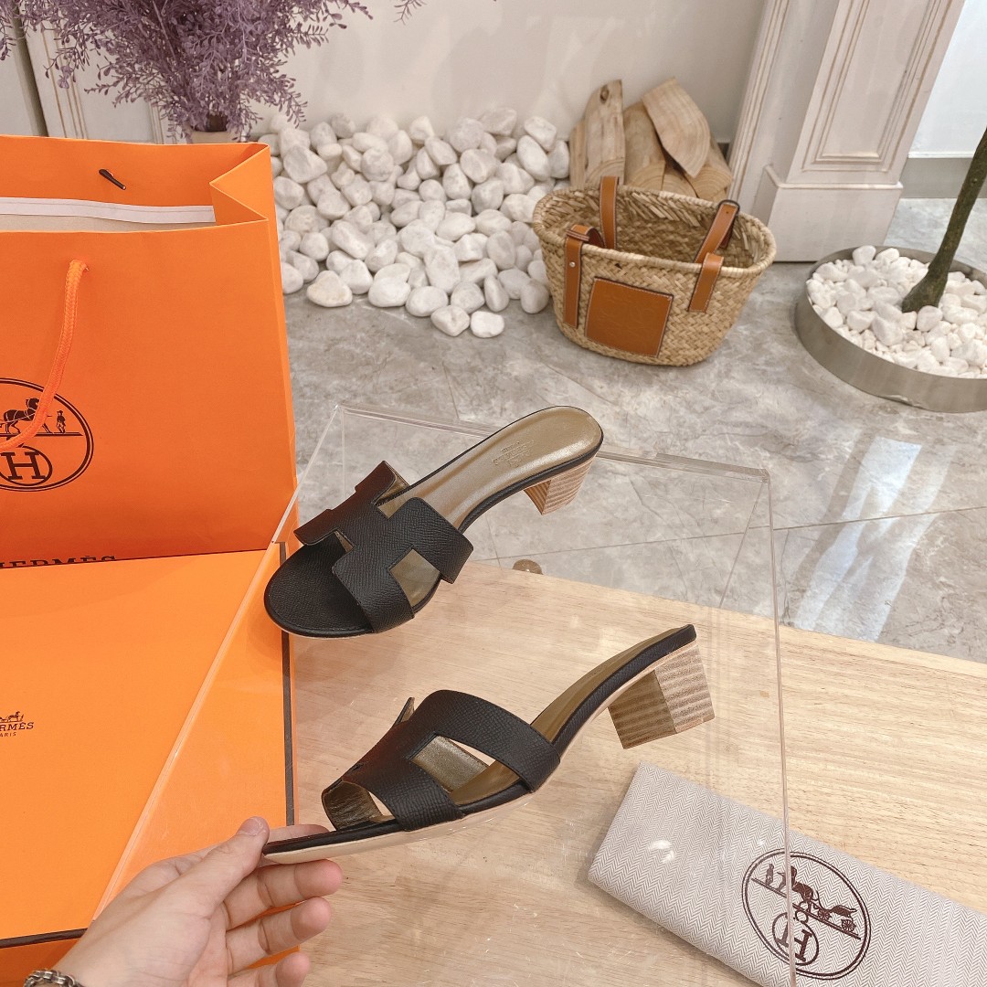 Hermes Sandals 62 - vstockx