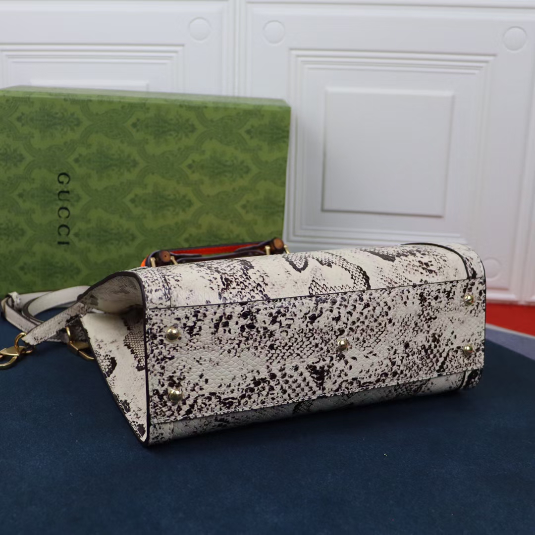 Handbag Gucci 660195 size 27*24*11 cm - vstockx