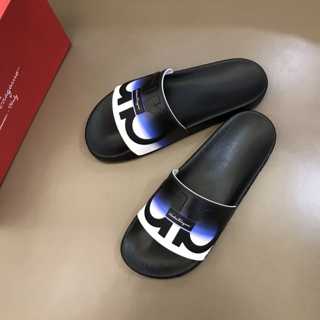 Salvatore Ferragamo Groove Slides 2 - vstockx