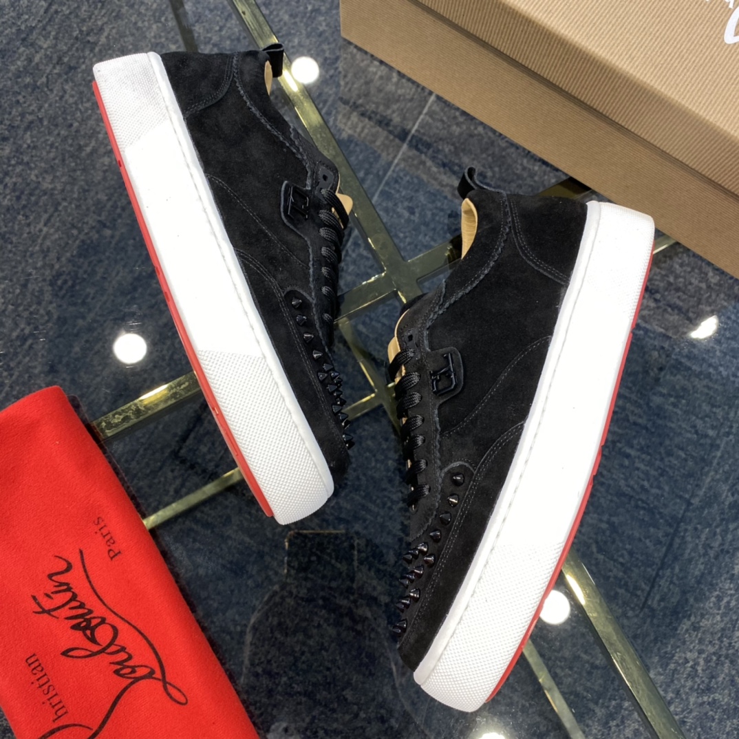 Christian Louboutin Happyrui Spikes Flat Sneakers 1 - vstockx