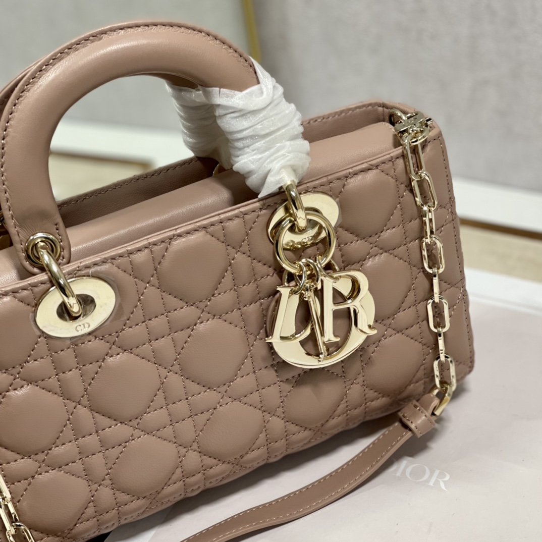 Handbags Dior 9250 size:26*6*14 cm - vstockx