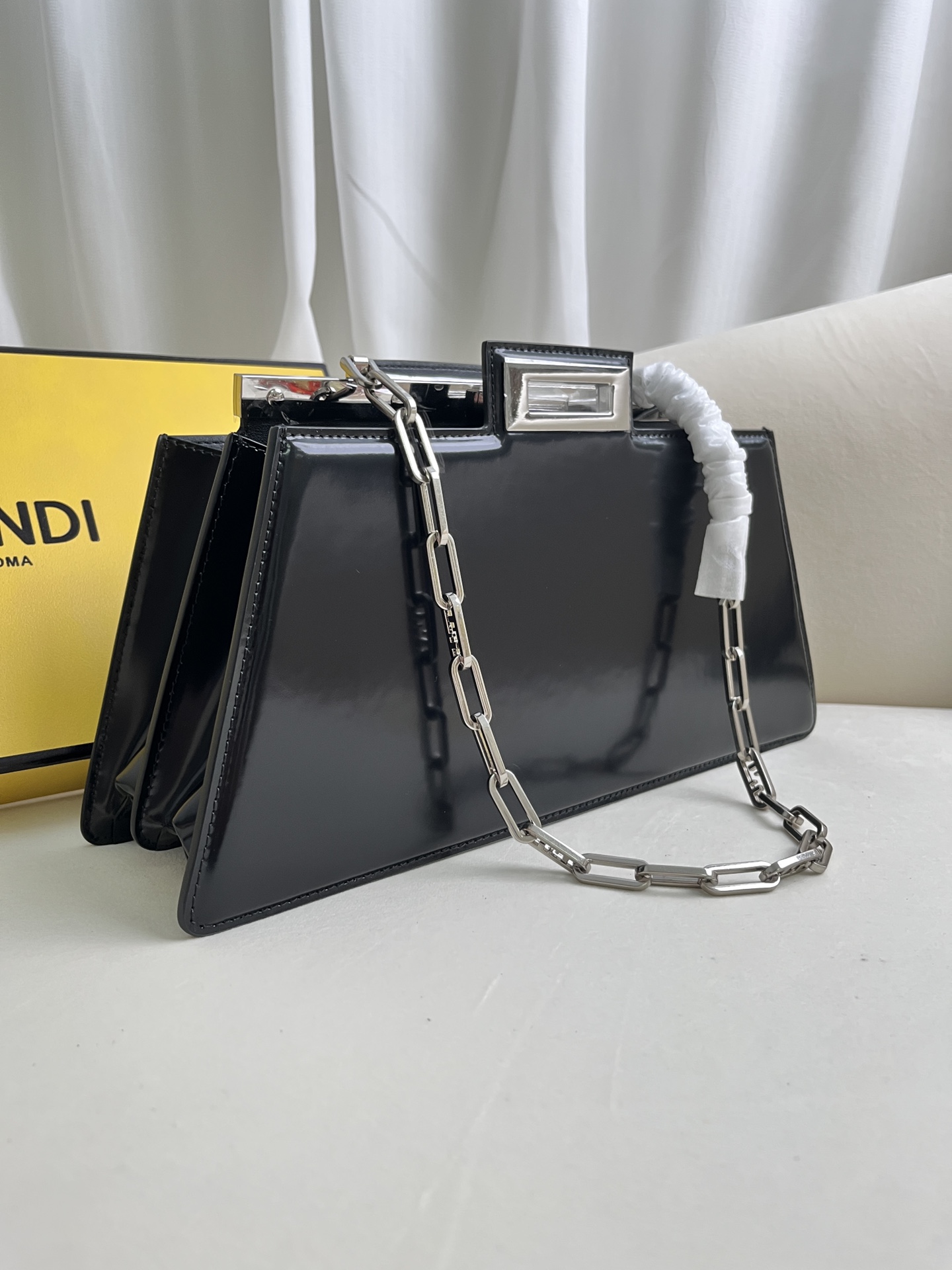 handbags FENDI 1011 size:34*18.5*11cm - vstockx