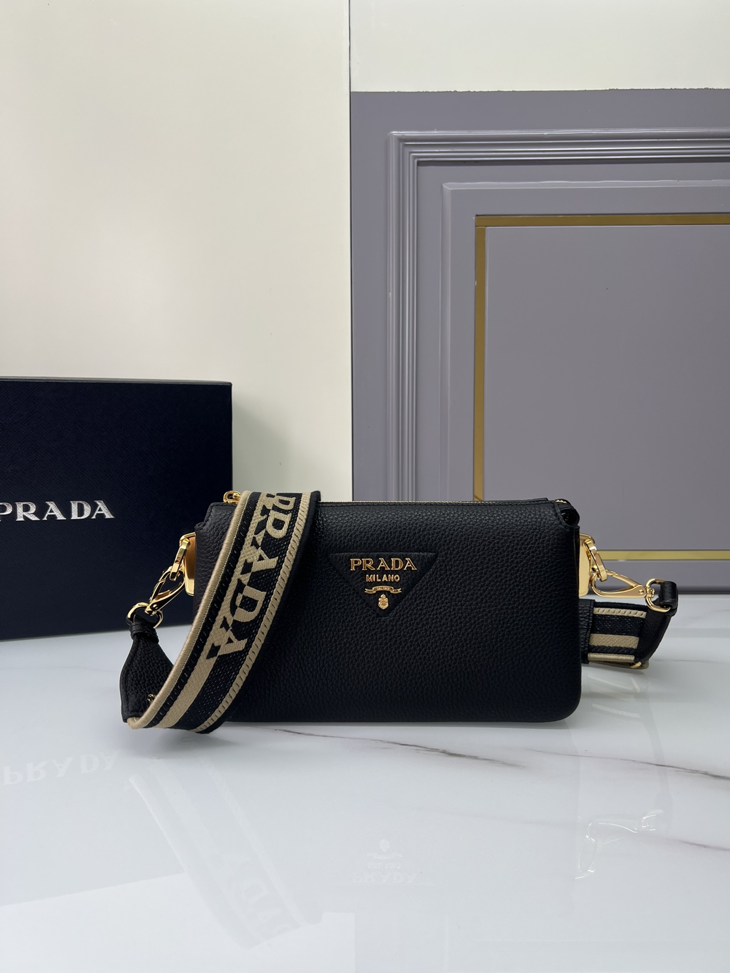 handbags prada 1BH194 23*14*6.5 - vstockx