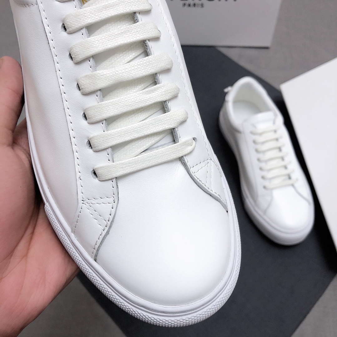 Givenchy Urban Street Logo-print Leather Sneakers 33 - vstockx