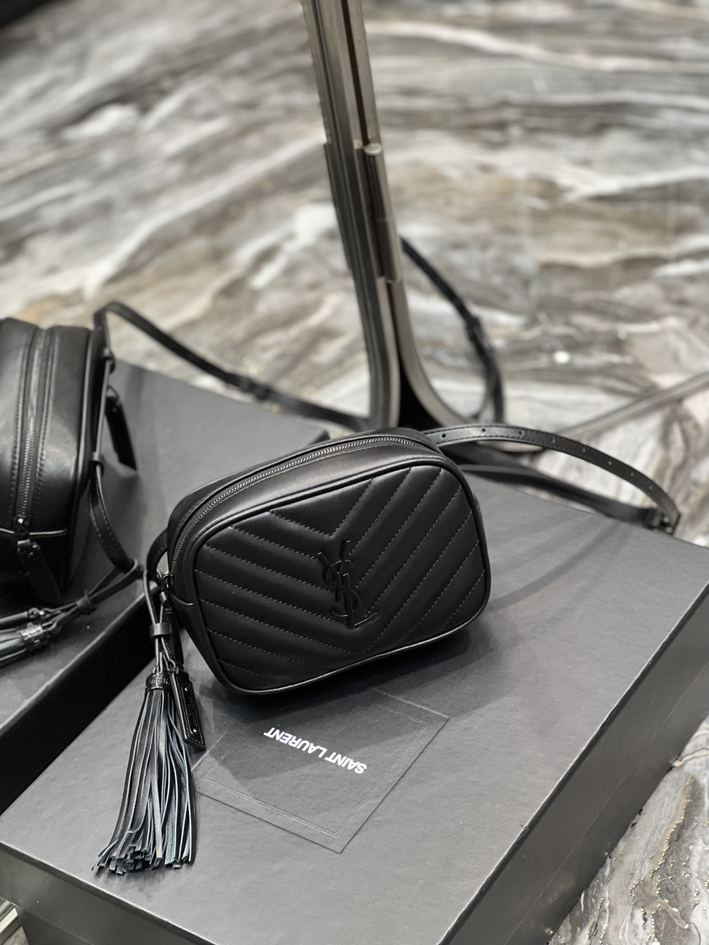 Handbags SAINT LAURENT 534817 size 15.5x10.5x5.5 cm - vstockx