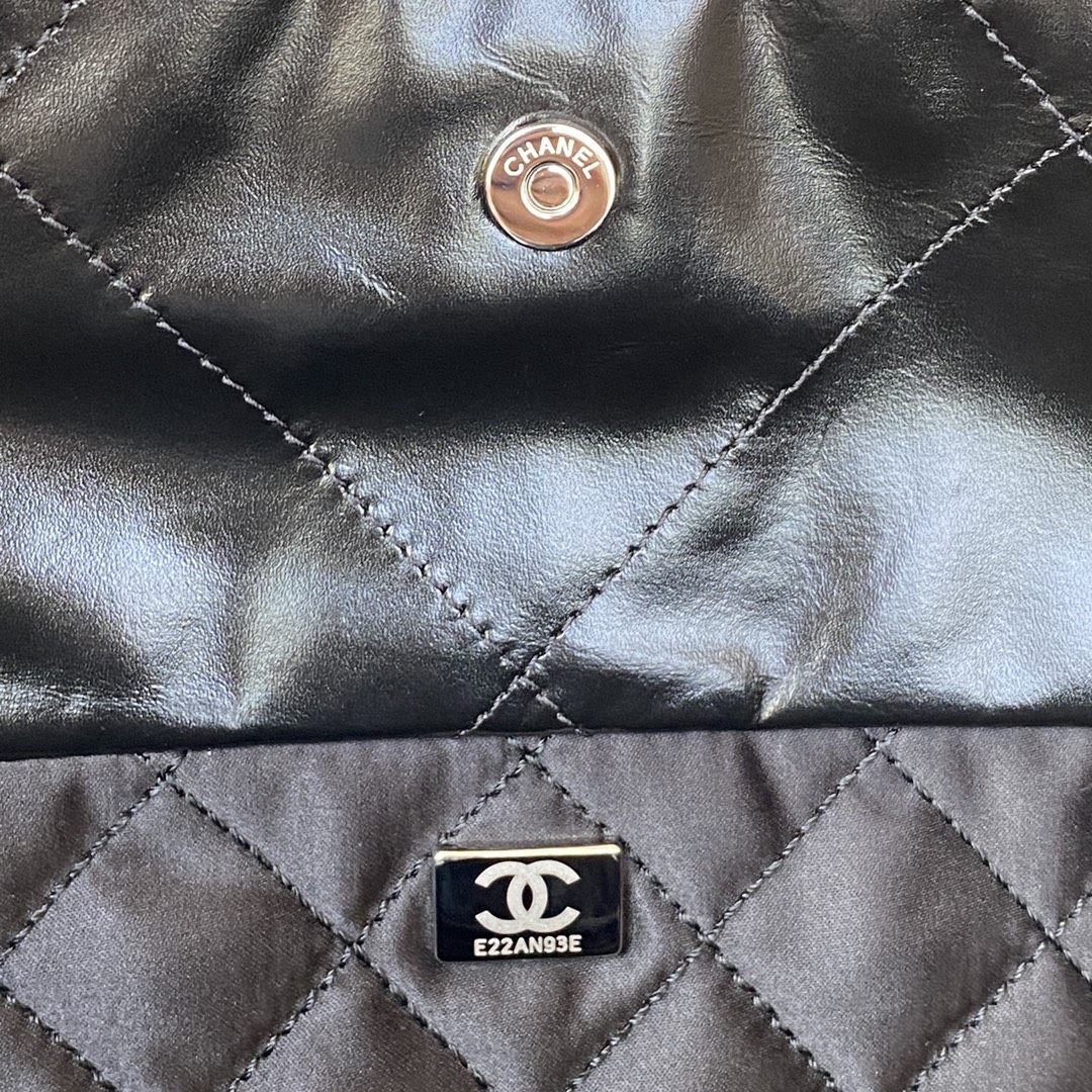 Handbag Chanel AS3261 size 39  42  8 cm - vstockx