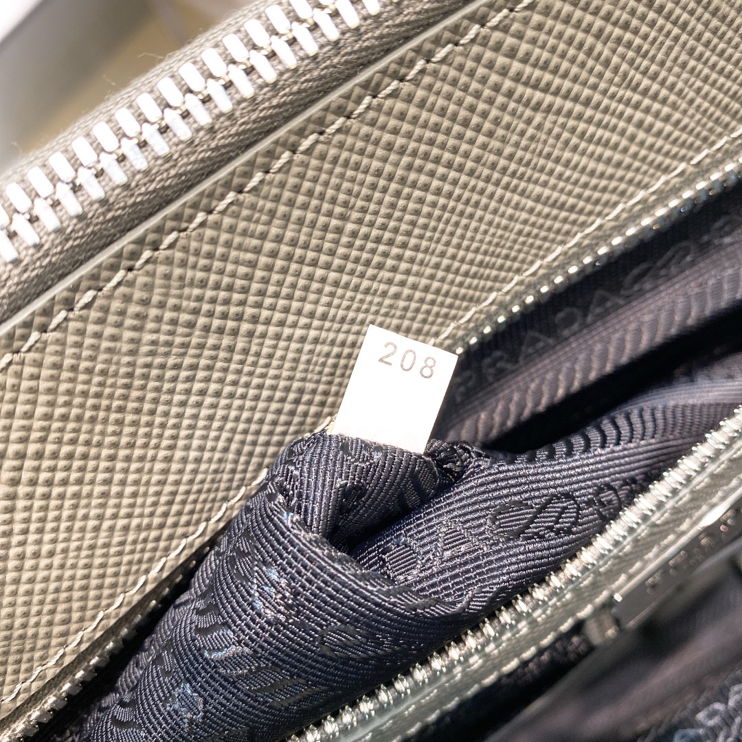 handbags prada 2VG061 size ?9*29*9cm - vstockx