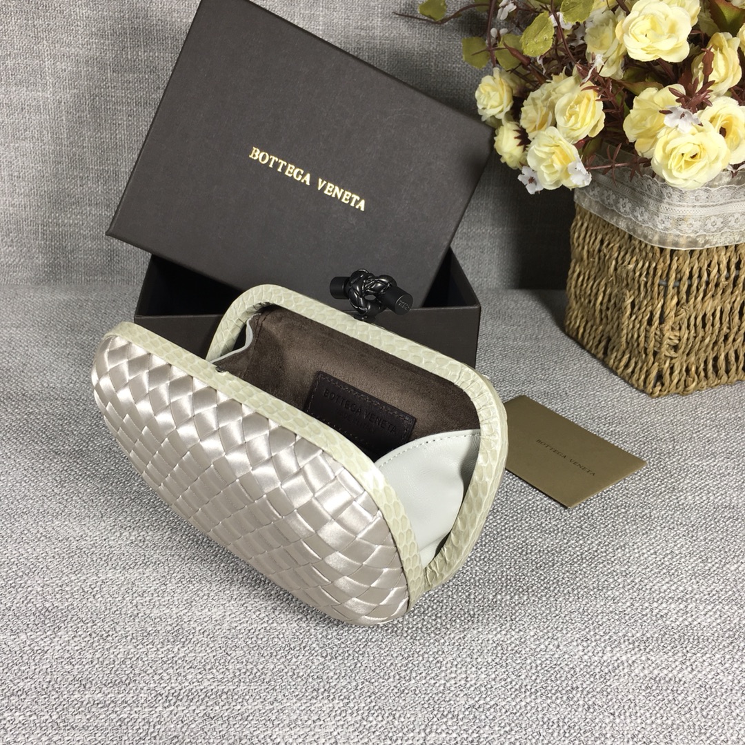 handbags Bottega Veneta 8651 size:16.5*10.5*6cm - vstockx