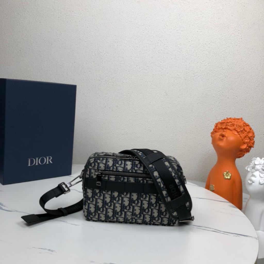 Handbag Dior oblique 1ESPO206YKY_H27E size 22*15*6 cm - vstockx