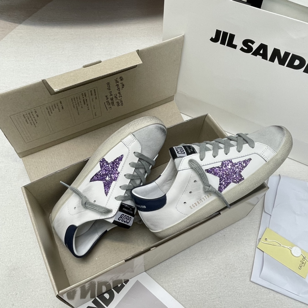 Golden Goose Superstar distressed-finish sneakers 26 - vstockx