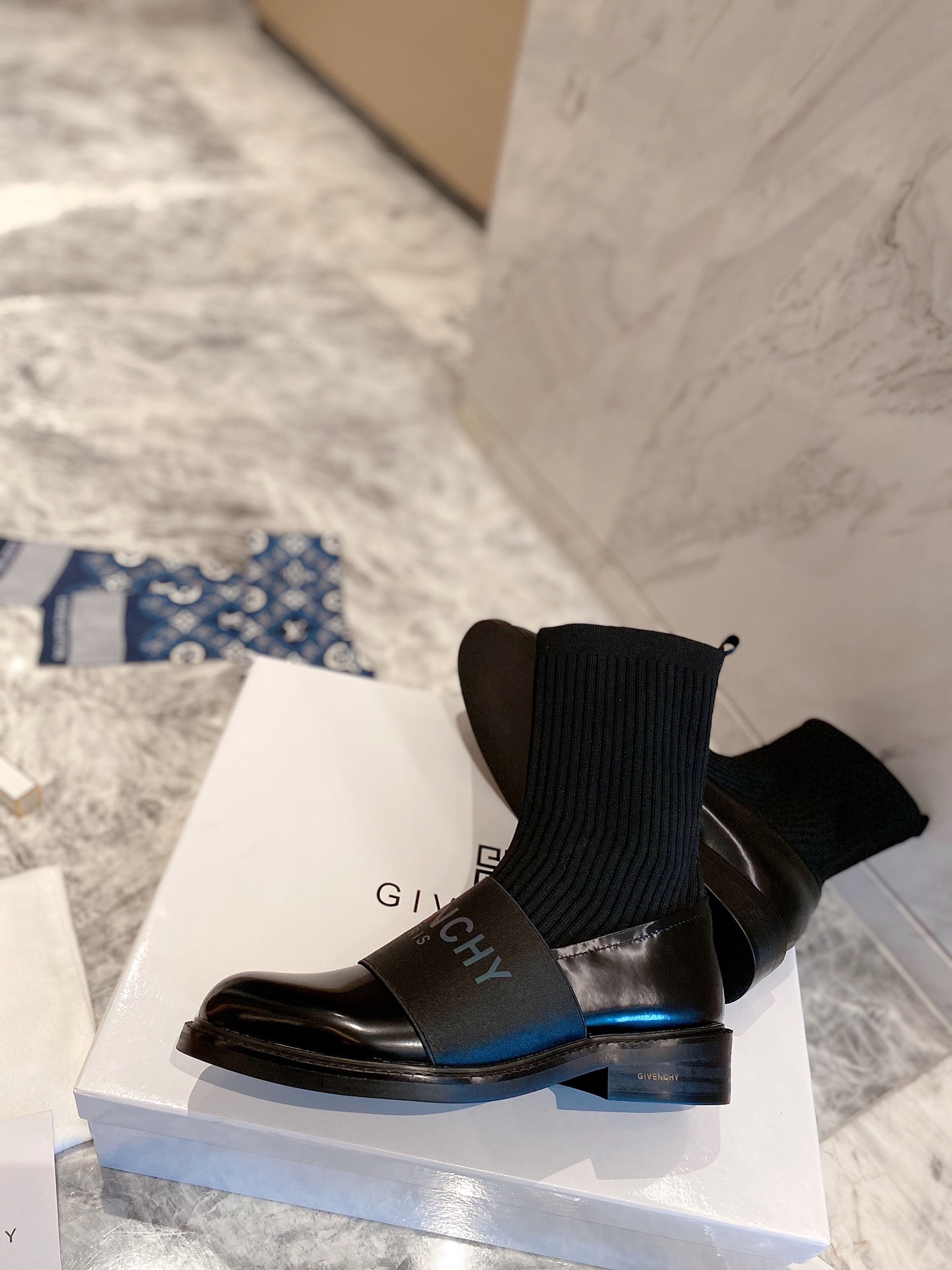 Givenchy Boots 6 - vstockx