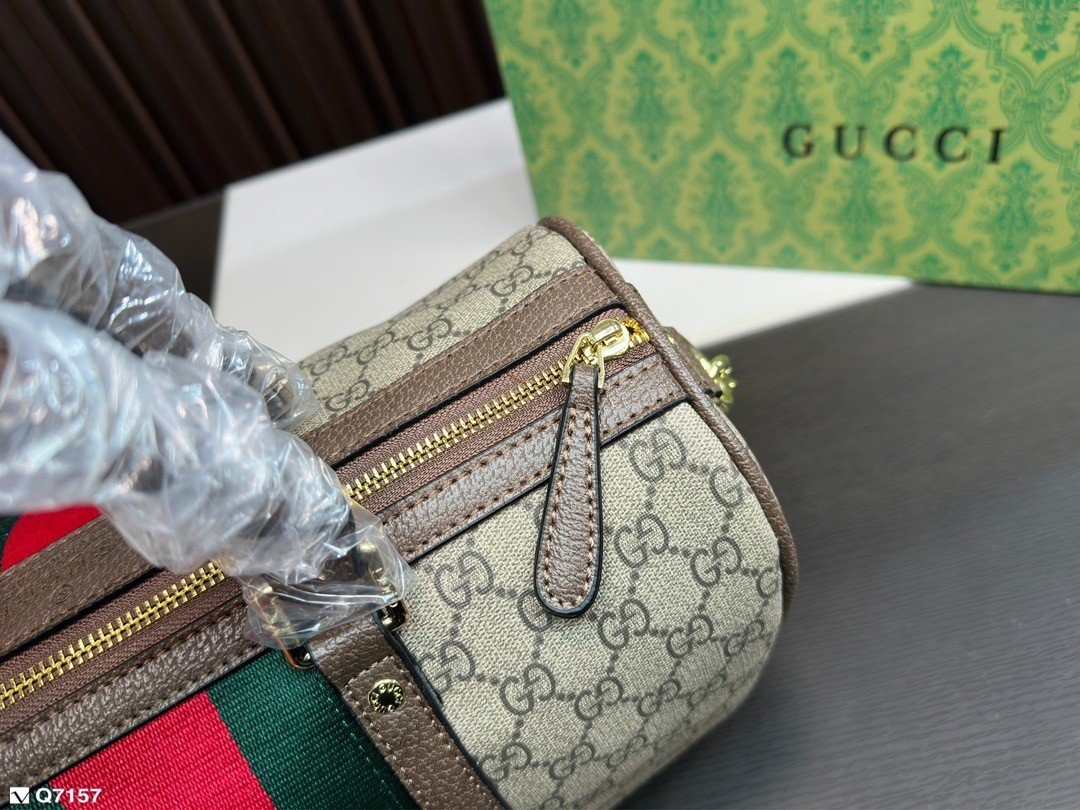 handbag Gucci 33*21 - vstockx