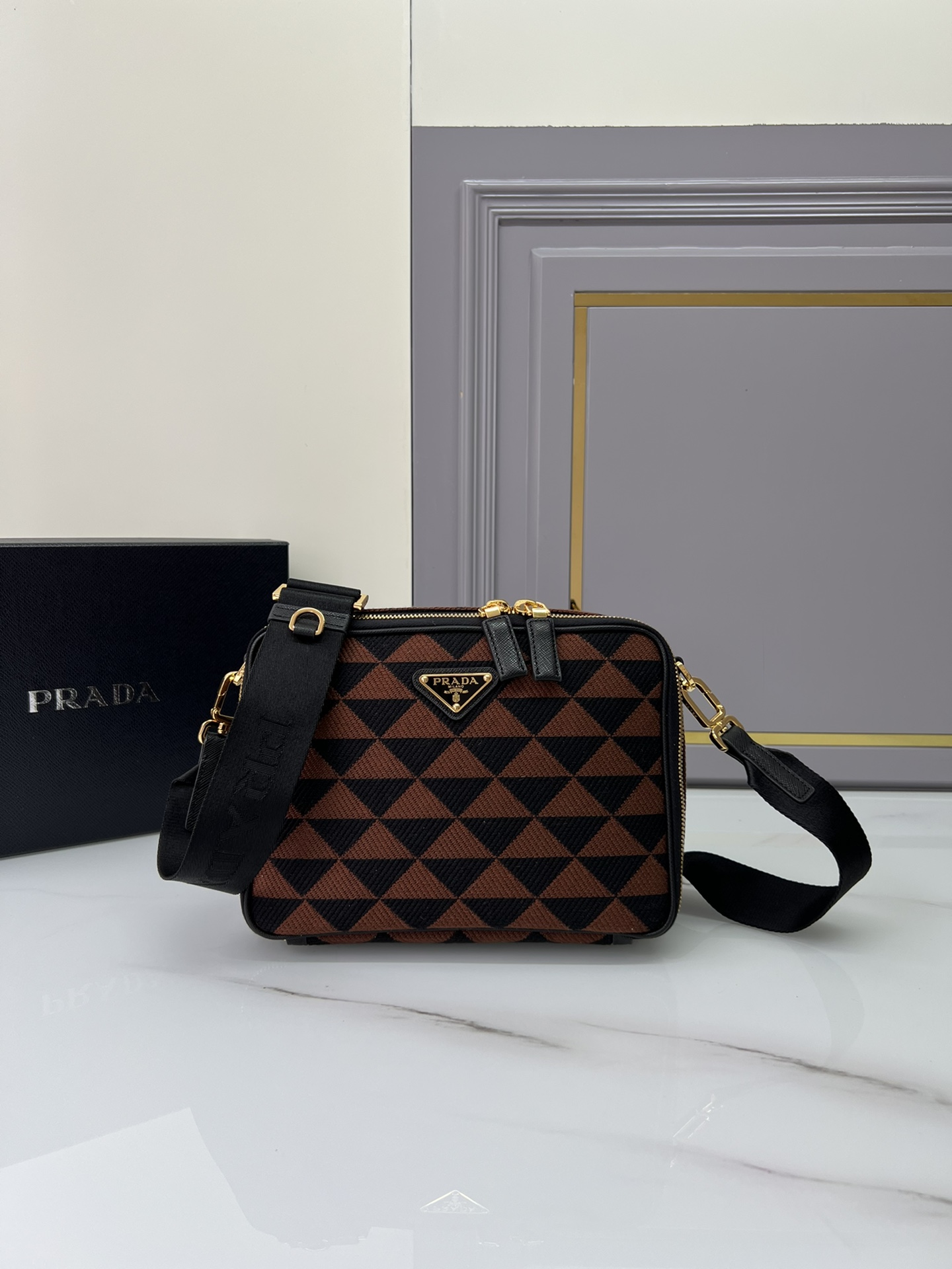 handbags prada 2VH069 22*16*6 - vstockx