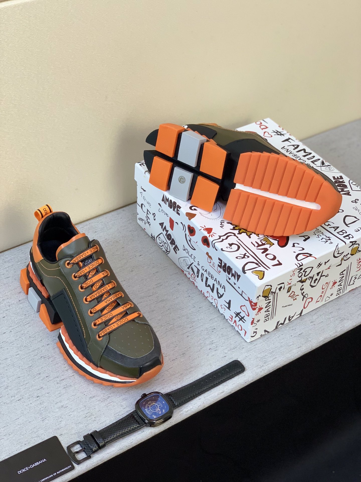 Dolce & Gabbana Low Tops Sneakers 35 - vstockx