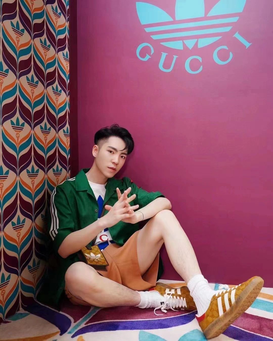 adidas x Gucci Gazelle Sneaker 6 - vstockx