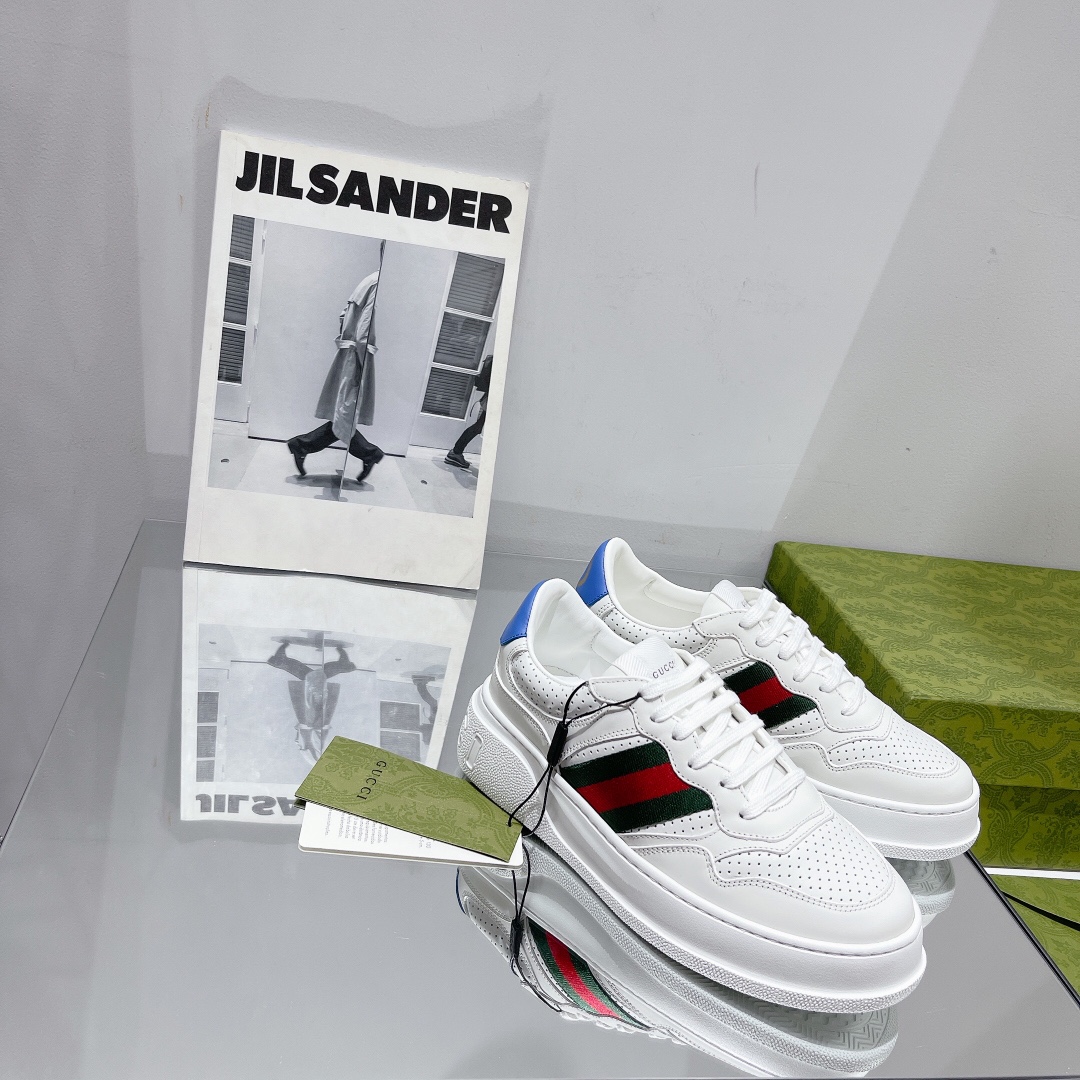 Gucci Women's GG sneaker 2 - vstockx