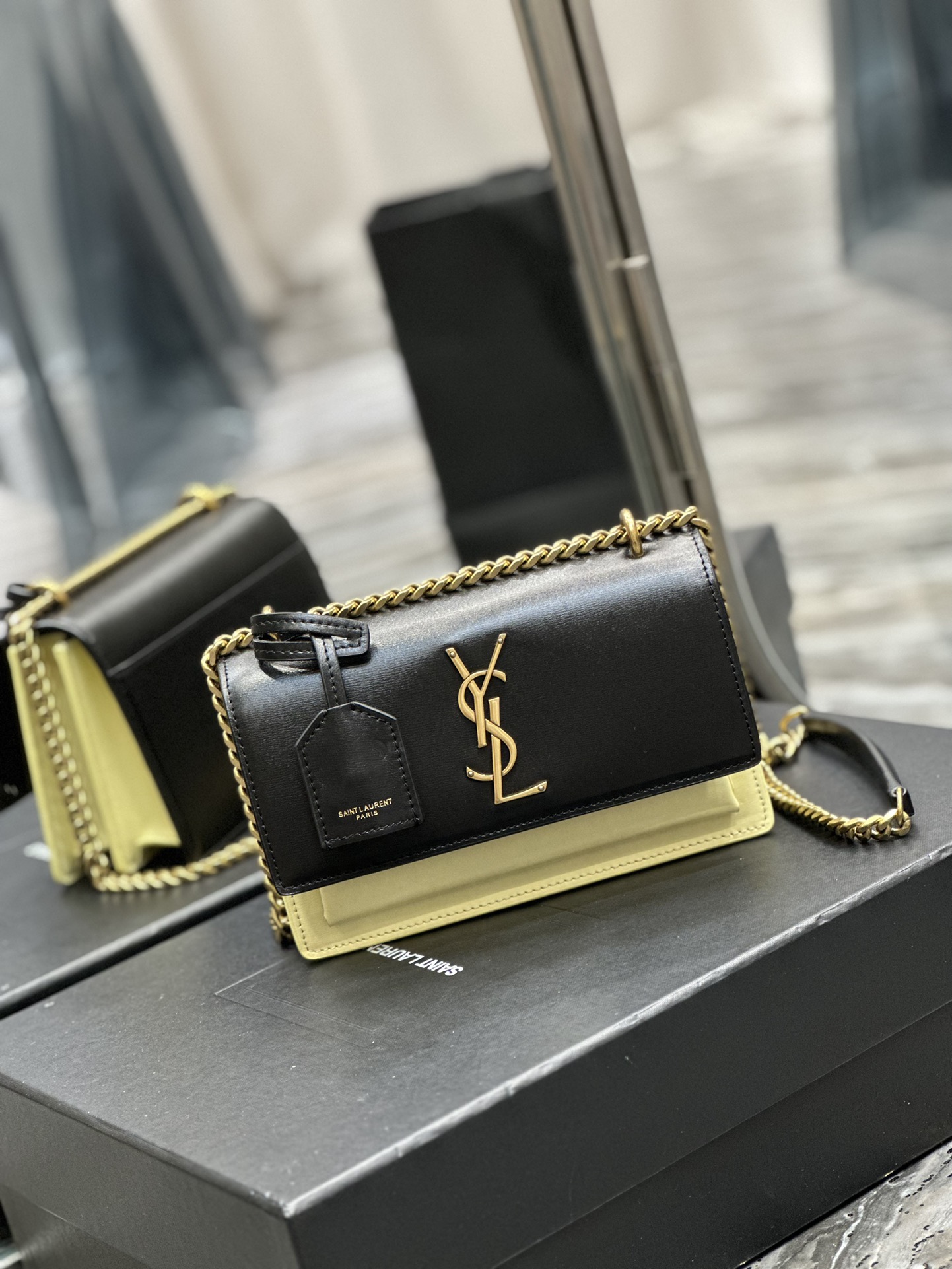 Handbags SAINT LAURENT 441972 size 19  13  8 cm - vstockx