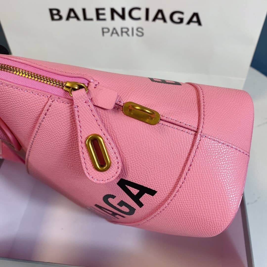 Handbag Balenciaga size 26*12*22 cm - vstockx