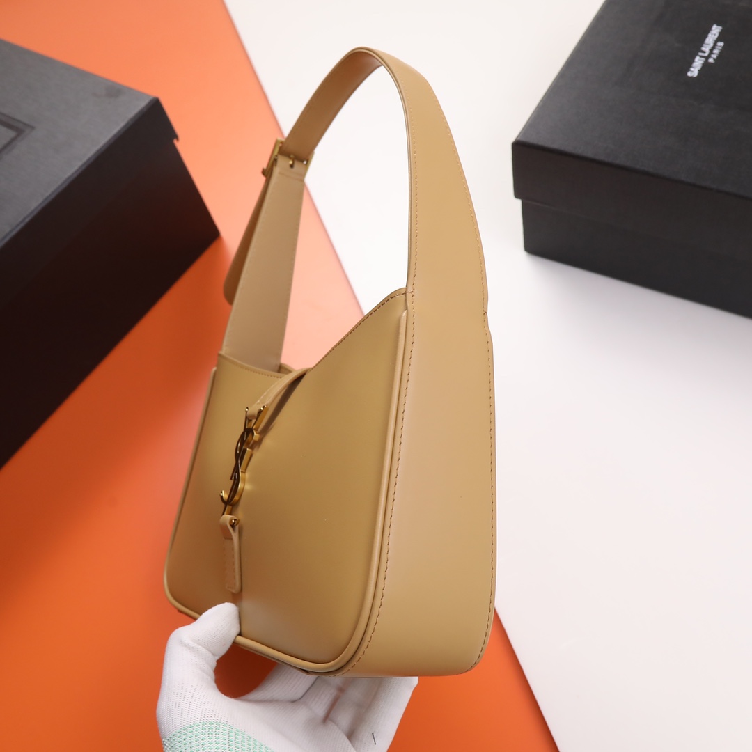 Handbags SAINT LAURENT 657228 size 25X14X6 cm - vstockx