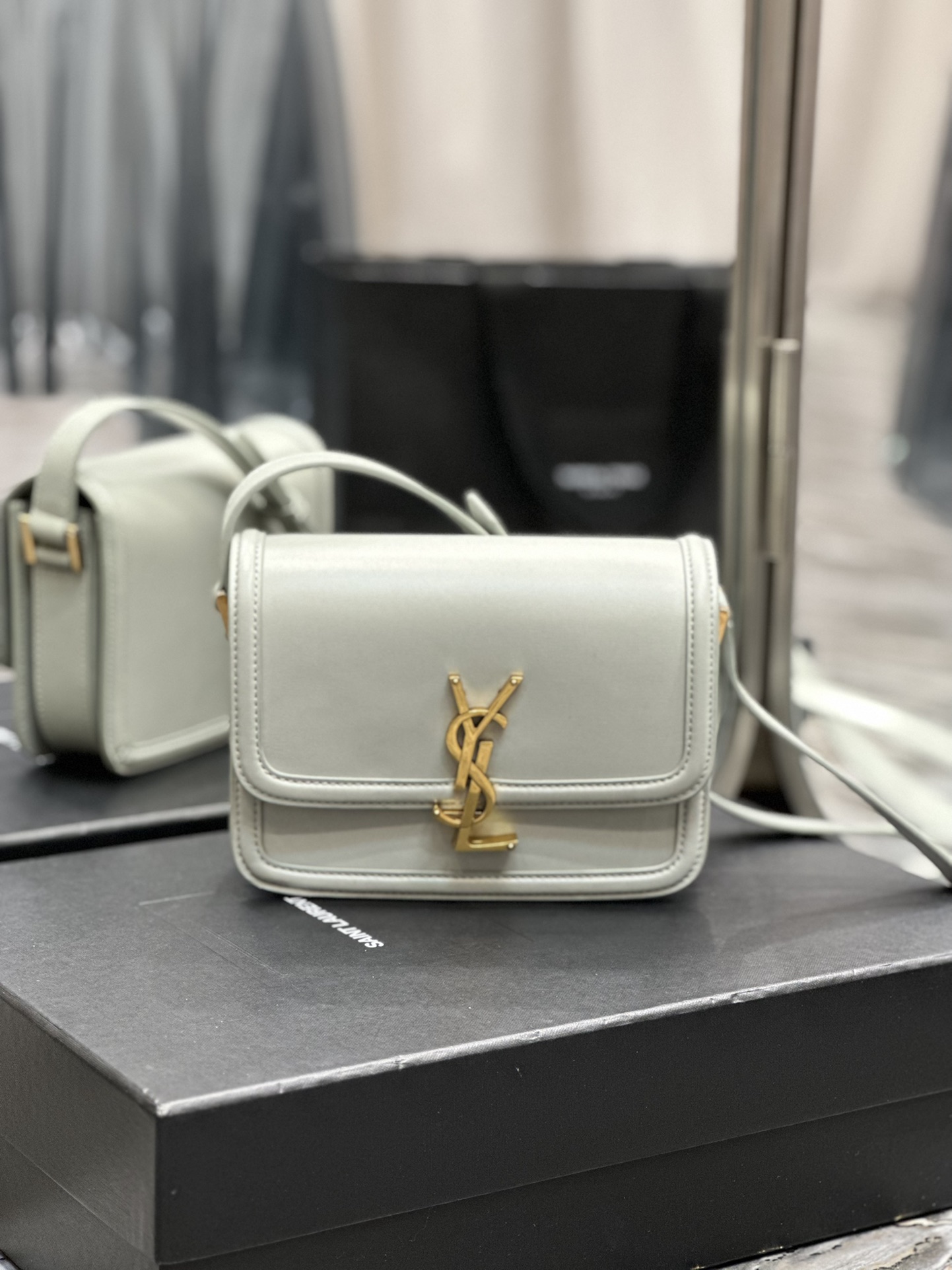 Handbags SAINT LAURENT 634305 size 19  13  5 cm - vstockx