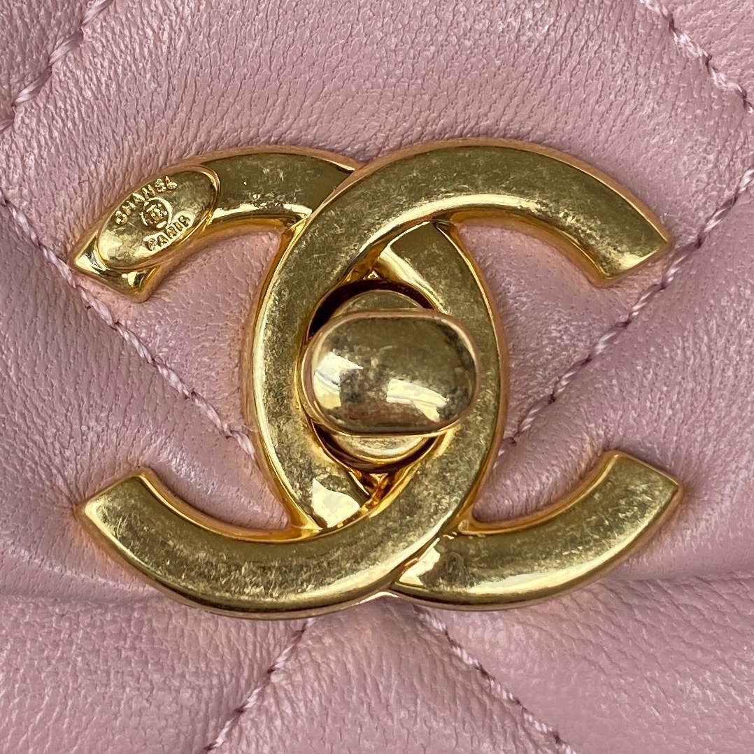 Handbag Chanel AS3365 size 17X8.5X11.5 Cm - vstockx
