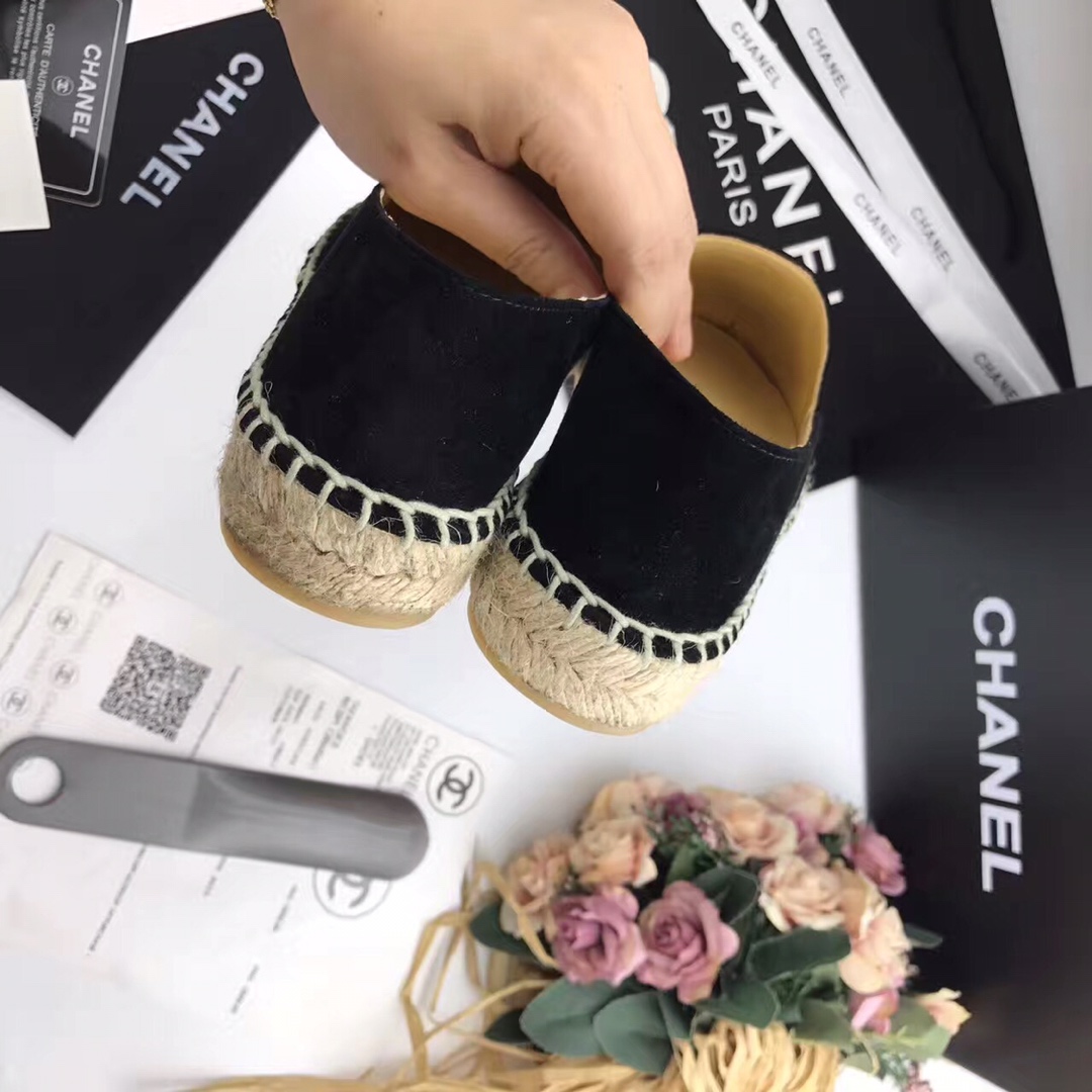 Chanel Loafers 19 - vstockx