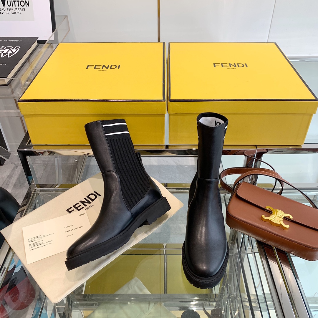 Fendi Boots 7 - vstockx