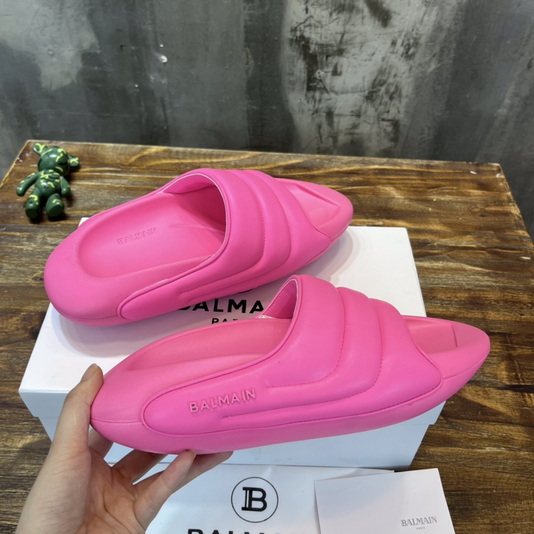 Balmain Quilted leather B-IT mules 6 - vstockx