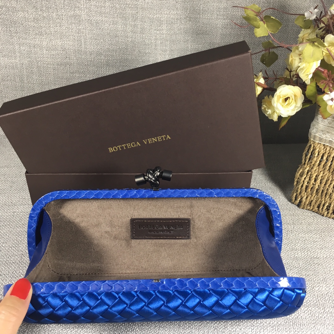 handbags Bottega Veneta 8651 size:25*9.5*4cm - vstockx